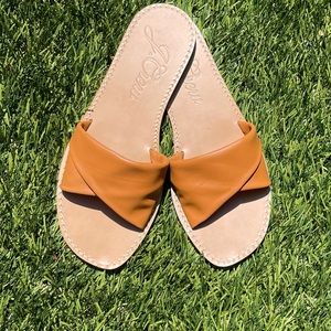 J.Crew NWOB Soft Twisted Leather Sandal Size 8.5